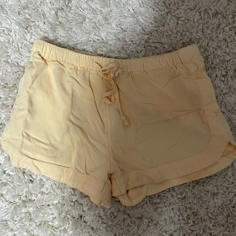 yellow casual shorts, RVCA, women’s xs